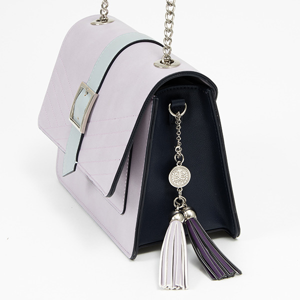 骨喰藤四郎モデル バッグ／各11,800円（税別）（C）2015-2020 DMM GAMES/Nitroplus