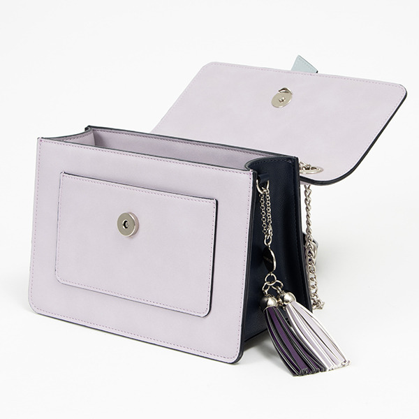 骨喰藤四郎モデル バッグ／各11,800円（税別）（C）2015-2020 DMM GAMES/Nitroplus