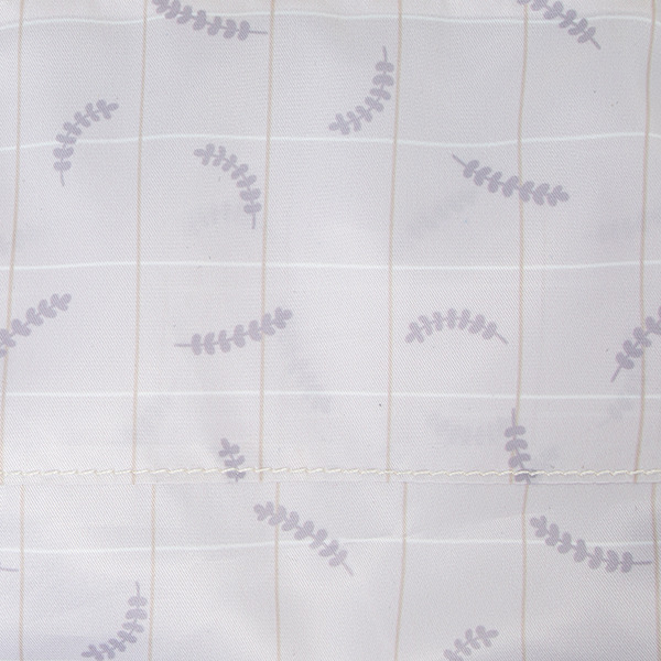 前田藤四郎モデル バッグ／各11,800円（税別）（税別）（C）2015-2020 DMM GAMES/Nitroplus