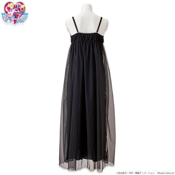 「美少女戦士セーラームーン ブラカップ付きロングキャミソール　ブラック・レディモデル」6,050円（税込）(C)Naoko Takeuchi (C)武内直子・PNP・東映アニメーション