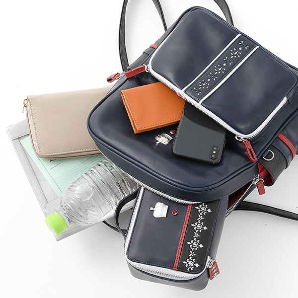 『劇場版うたの☆プリンスさまっ♪ マジLOVEキングダム』コラボレーションリュック・財布・ポーチ（全54種）リュック／各13,800円(税別) 財布／各10,800円(税別)ポーチ／各6,000円(税別)（C）UTA☆PRI-MOVIE PROJECT