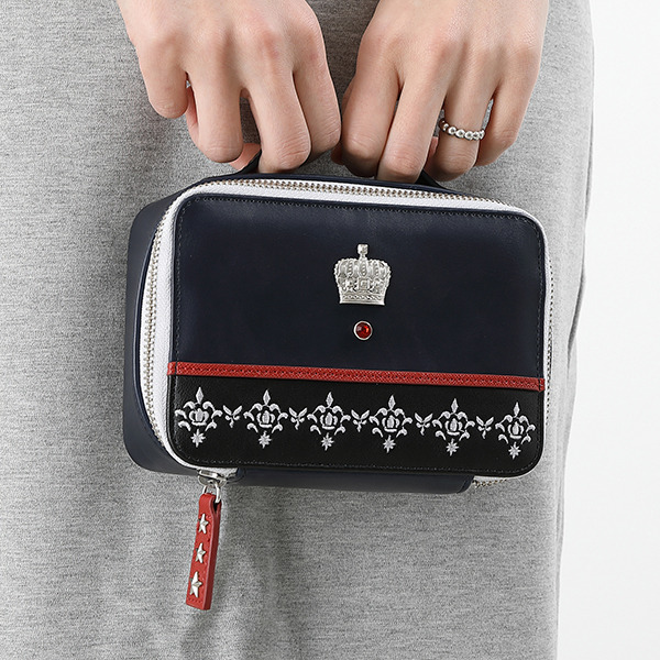 『劇場版うたの☆プリンスさまっ♪ マジLOVEキングダム』コラボレーションリュック・財布・ポーチ（全54種）リュック／各13,800円(税別) 財布／各10,800円(税別)ポーチ／各6,000円(税別)（C）UTA☆PRI-MOVIE PROJECT