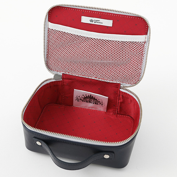 『劇場版うたの☆プリンスさまっ♪ マジLOVEキングダム』コラボレーションリュック・財布・ポーチ（全54種）リュック／各13,800円(税別) 財布／各10,800円(税別)ポーチ／各6,000円(税別)（C）UTA☆PRI-MOVIE PROJECT