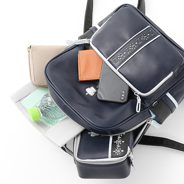 『劇場版うたの☆プリンスさまっ♪ マジLOVEキングダム』コラボレーションリュック・財布・ポーチ（全54種）リュック／各13,800円(税別) 財布／各10,800円(税別)ポーチ／各6,000円(税別)（C）UTA☆PRI-MOVIE PROJECT