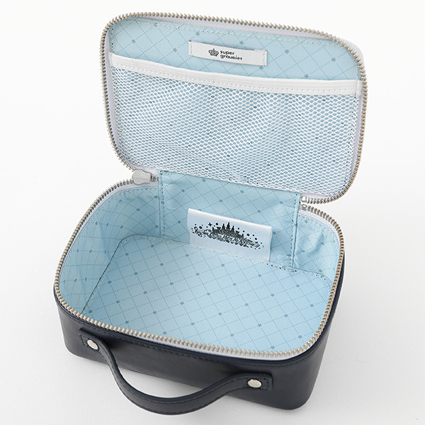 『劇場版うたの☆プリンスさまっ♪ マジLOVEキングダム』コラボレーションリュック・財布・ポーチ（全54種）リュック／各13,800円(税別) 財布／各10,800円(税別)ポーチ／各6,000円(税別)（C）UTA☆PRI-MOVIE PROJECT