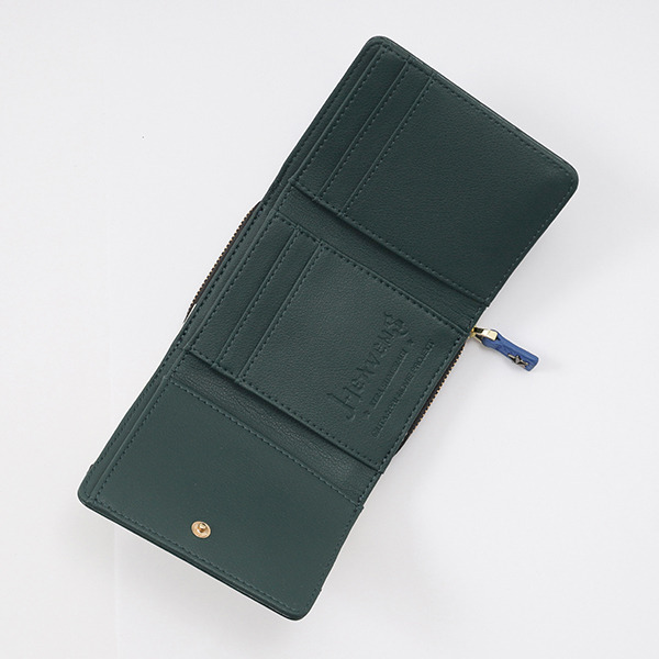 『劇場版うたの☆プリンスさまっ♪ マジLOVEキングダム』コラボレーションリュック・財布・ポーチ（全54種）リュック／各13,800円(税別) 財布／各10,800円(税別)ポーチ／各6,000円(税別)（C）UTA☆PRI-MOVIE PROJECT