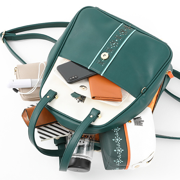 『劇場版うたの☆プリンスさまっ♪ マジLOVEキングダム』コラボレーションリュック・財布・ポーチ（全54種）リュック／各13,800円(税別) 財布／各10,800円(税別)ポーチ／各6,000円(税別)（C）UTA☆PRI-MOVIE PROJECT