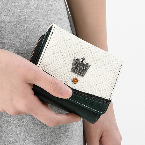 『劇場版うたの☆プリンスさまっ♪ マジLOVEキングダム』コラボレーションリュック・財布・ポーチ（全54種）リュック／各13,800円(税別) 財布／各10,800円(税別)ポーチ／各6,000円(税別)（C）UTA☆PRI-MOVIE PROJECT