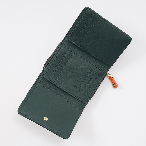 『劇場版うたの☆プリンスさまっ♪ マジLOVEキングダム』コラボレーションリュック・財布・ポーチ（全54種）リュック／各13,800円(税別) 財布／各10,800円(税別)ポーチ／各6,000円(税別)（C）UTA☆PRI-MOVIE PROJECT