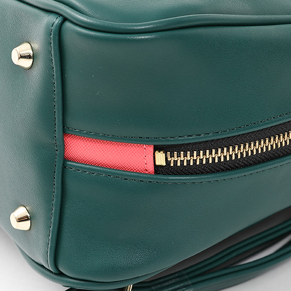 『劇場版うたの☆プリンスさまっ♪ マジLOVEキングダム』コラボレーションリュック・財布・ポーチ（全54種）リュック／各13,800円(税別) 財布／各10,800円(税別)ポーチ／各6,000円(税別)（C）UTA☆PRI-MOVIE PROJECT