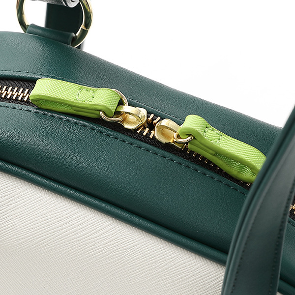 『劇場版うたの☆プリンスさまっ♪ マジLOVEキングダム』コラボレーションリュック・財布・ポーチ（全54種）リュック／各13,800円(税別) 財布／各10,800円(税別)ポーチ／各6,000円(税別)（C）UTA☆PRI-MOVIE PROJECT