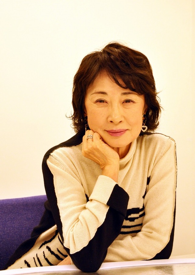 吉行和子（母・あい役）