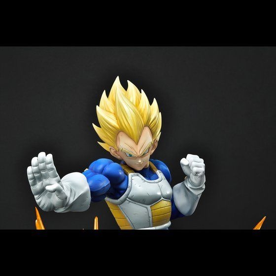 「PRIME1STUDIO×MegaHouse メガプレミアムマスターライン ドラゴンボールZ ベジータ（超サイヤ人）DX」162,800円（税込）（C）バードスタジオ/集英社・東映アニメーション
