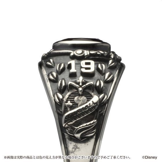 「ディズニー ツイステッドワンダーランド　カレッジリング」19,800円（税込）(C)Disney