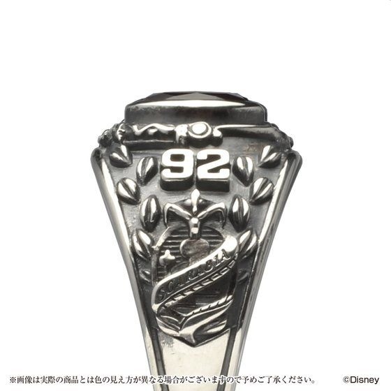 「ディズニー ツイステッドワンダーランド　カレッジリング」19,800円（税込）(C)Disney