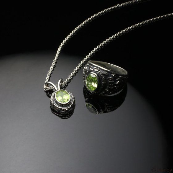 「ディズニー ツイステッドワンダーランド　カレッジリング」19,800円（税込）(C)Disney