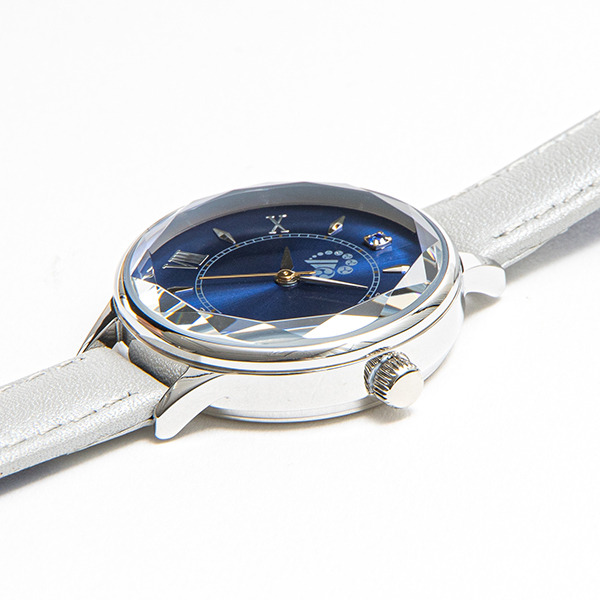 「刀剣乱舞-ONLINE- コラボレーション 腕時計」山姥切長義 モデル 13,800円（税別）（C）2015 EXNOA LLC/Nitroplus