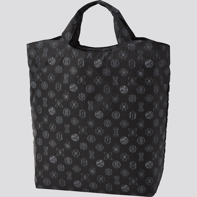 ポケッタブルバッグ　990円（税抜）(C)吾峠呼世晴／集英社・アニプレックス・ufotable