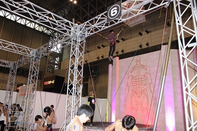 ニコニコ超会議に立体機動が登場！　進撃ブースで訓練兵団入団試験、立体機動装置を体験