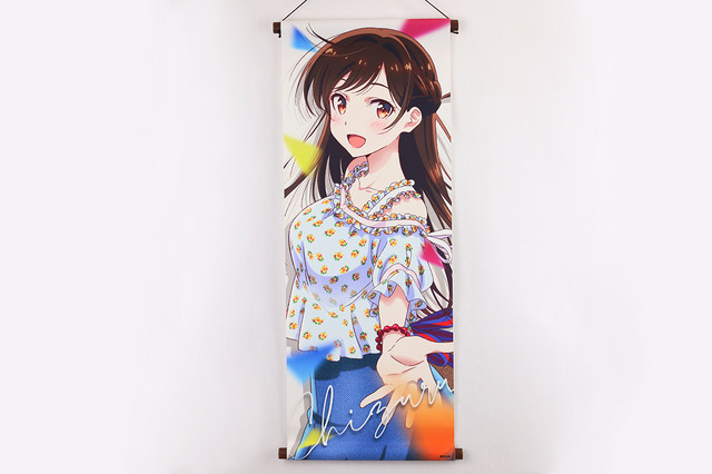 【掛軸タペストリー】／各3,500円（税別）（C）宮島礼吏・講談社／「彼女、お借りします」製作委員会