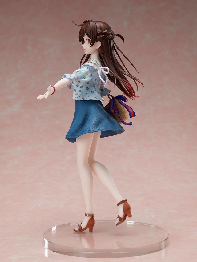 「水原千鶴 1/7スケールフィギュア」15,800円（税別）（C）宮島礼吏・講談社／「彼女、お借りします」製作委員会