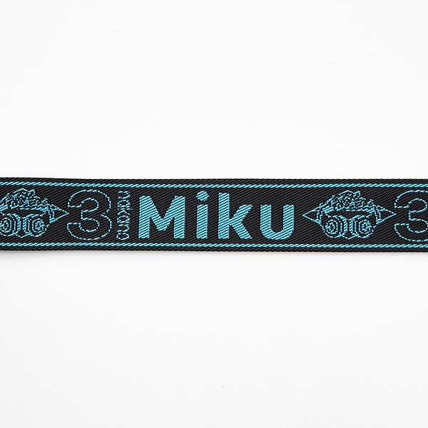 「『五等分の花嫁』コラボレーション バッグ 中野三玖 モデル」13800円（税抜）（Ｃ）春場ねぎ・講談社／「五等分の花嫁」製作委員会