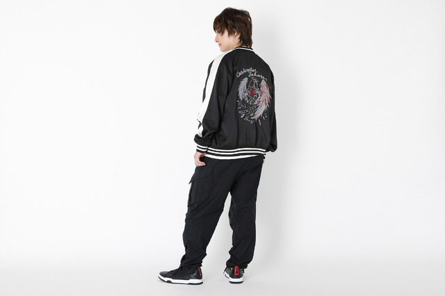 『カードキャプターさくらクリアカード編』コラボレーションアウター／各26,000円(税別)（C）CLAMP・ST/講談社・NEP・NHK （R）KODANSHA