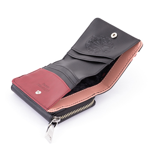 『カードキャプターさくらクリアカード編』コラボレーション財布／各11,800円(税別)（C）CLAMP・ST/講談社・NEP・NHK （R）KODANSHA