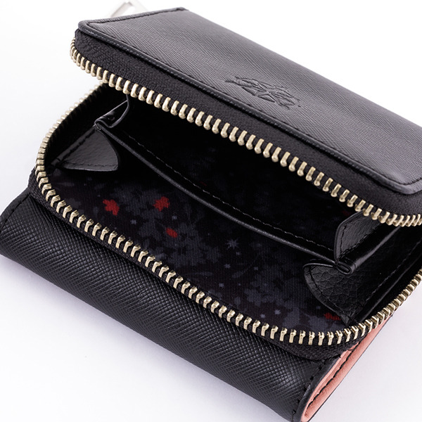 『カードキャプターさくらクリアカード編』コラボレーション財布／各11,800円(税別)（C）CLAMP・ST/講談社・NEP・NHK （R）KODANSHA