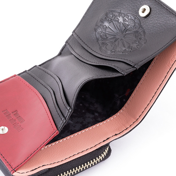 『カードキャプターさくらクリアカード編』コラボレーション財布／各11,800円(税別)（C）CLAMP・ST/講談社・NEP・NHK （R）KODANSHA