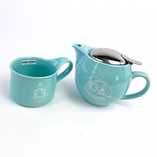 ティーポット（全7種）4,620円（税込）／マグカップ（全7種）1,980円（税込）(C)Disney