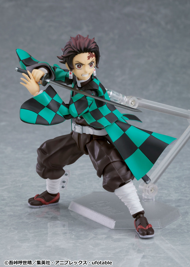 【DX】「figma 竈門炭治郎 DXエディション」10,500円(税込)／【通常版】「figma 竈門炭治郎」7,800円(税込)（C）峠呼世晴／集英社・アニプレックス・ufotable