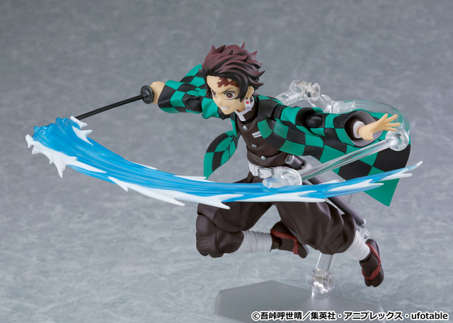 【DX】「figma 竈門炭治郎 DXエディション」10,500円(税込)／【通常版】「figma 竈門炭治郎」7,800円(税込)（C）峠呼世晴／集英社・アニプレックス・ufotable