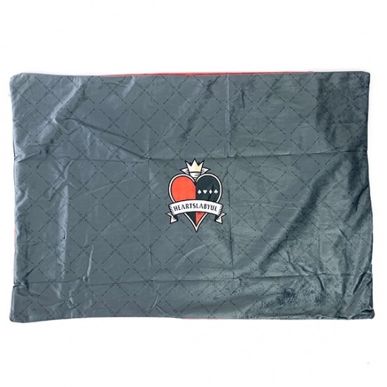 「ディズニー ツイステッドワンダーランド 枕カバー」(C)Disney