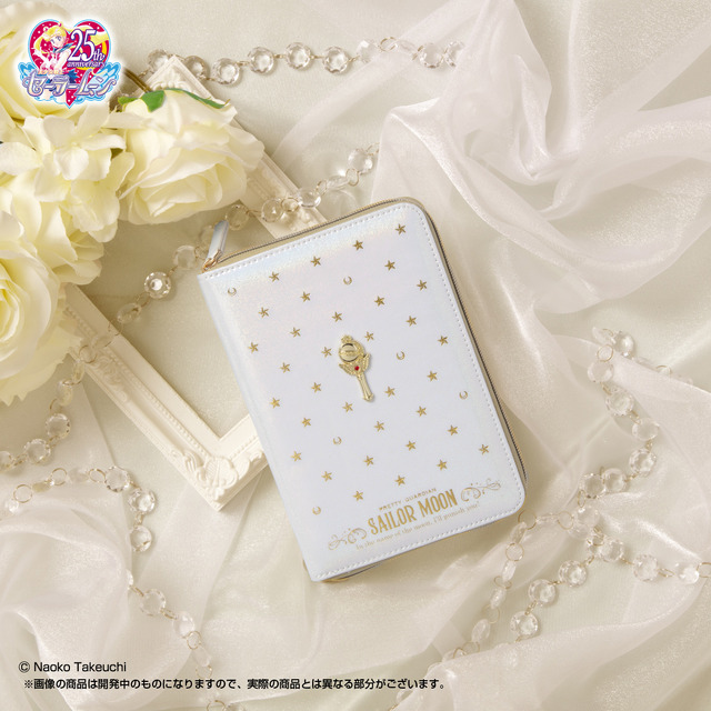 美少女戦士セーラームーン　2021年　メイクアップ手帳6,380円（税込）（C）Naoko Takeuchi