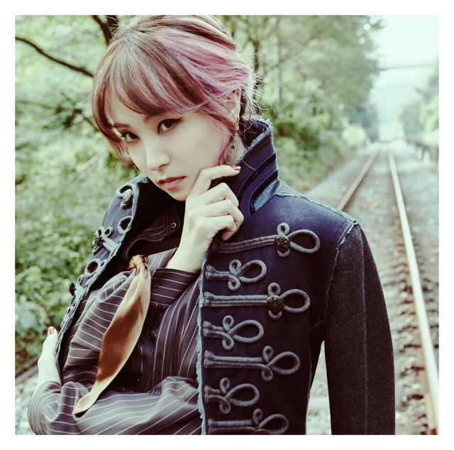 「炎」【通常盤ジャケット】1,200円（税抜）