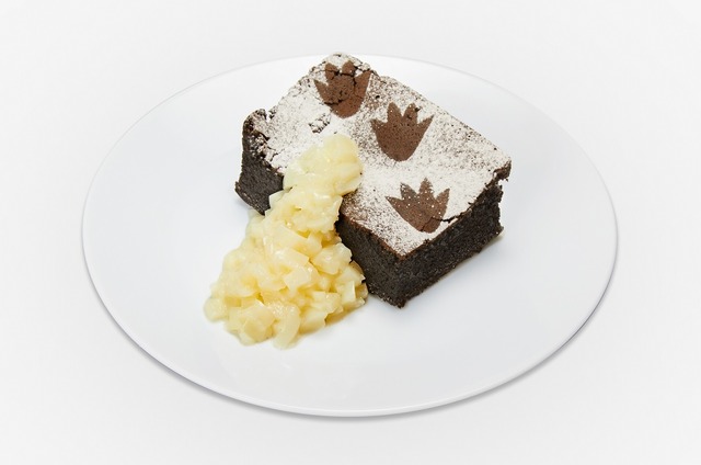 ゴジラガトーショコラ・1000円（税込） TM & （C） TOHO CO., LTD.