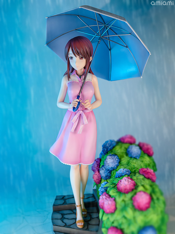 「アイドルマスター シンデレラガールズ 三船美優-off stage- 1/8スケール 完成品フィギュア」16,280円(税込)（C）BANDAI NAMCO Entertainment Inc.