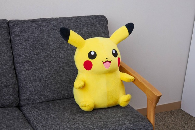 「PCクッション ピカチュウ II」5,720円（税込）（C）Nintendo・Creatures・GAME FREAK・TV Tokyo・ShoPro・JR Kikaku（C）Pokemon