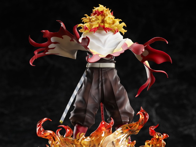 「煉獄 杏寿郎」15,000円（税込）（C）吾峠呼世晴／集英社・アニプレックス・ufotable