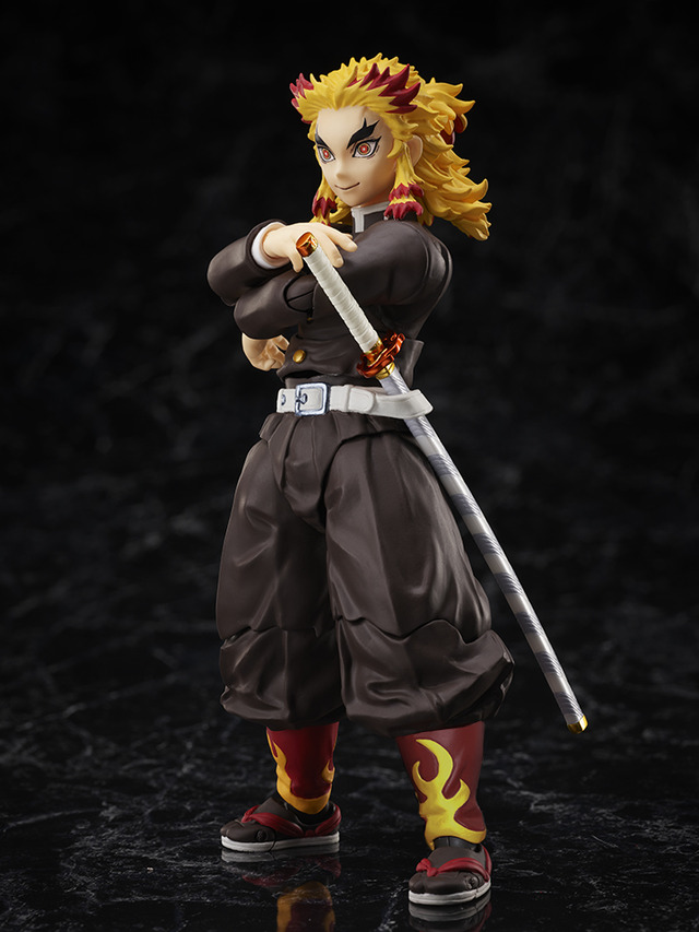 「BUZZmod.　劇場版「鬼滅の刃」無限列車編　煉獄杏寿郎」8,800円（税込）（C）吾峠呼世晴／集英社・アニプレックス・ufotable