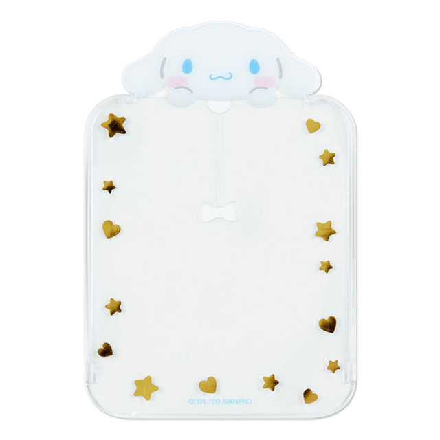 「アクリルキーホルダーカバー3枚入り（全6種）」シナモロール・ 605円（税込）（C）’76,’79,’89,’96,’01,’05,’20 SANRIO 著作（株）サンリオ