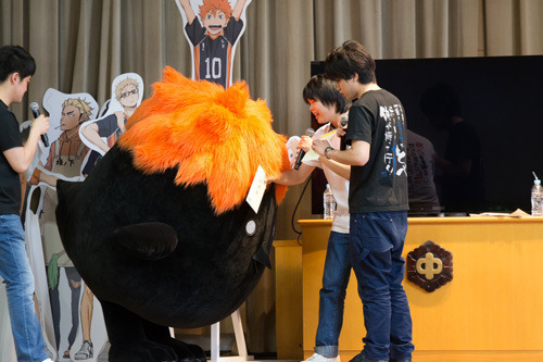 会場は体育館　アニメ「ハイキュー!!」トークイベント烏野高校排球部体験入部会開催