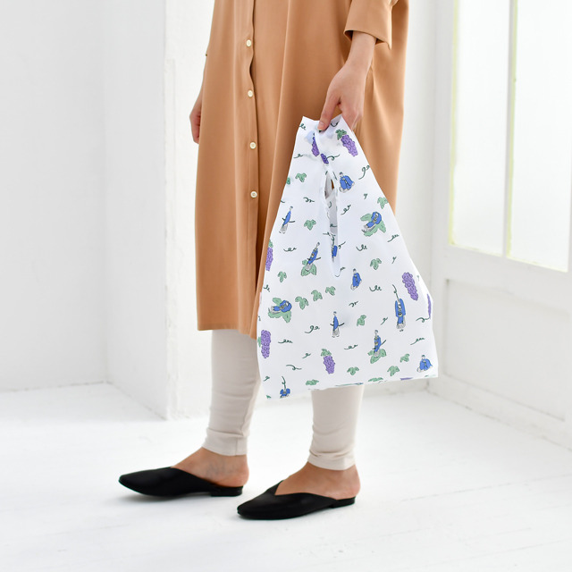 「エコバッグ」三日月宗近 2,300円（税抜）（C）2015 EXNOA LLC/Nitroplus