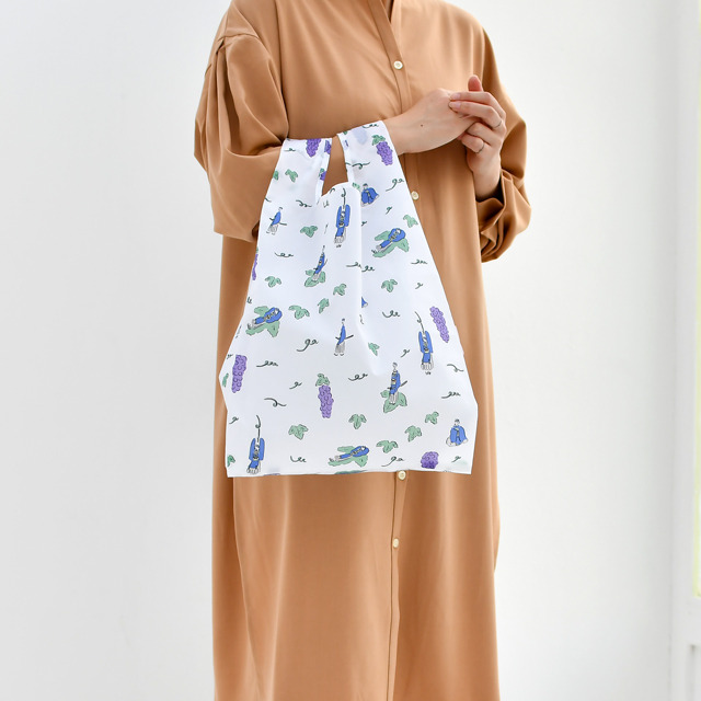 「エコバッグ」三日月宗近 2,300円（税抜）（C）2015 EXNOA LLC/Nitroplus