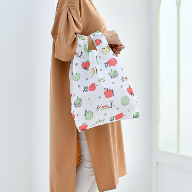 「エコバッグ」鶯丸・大包平 2,300円（税抜）（C）2015 EXNOA LLC/Nitroplus