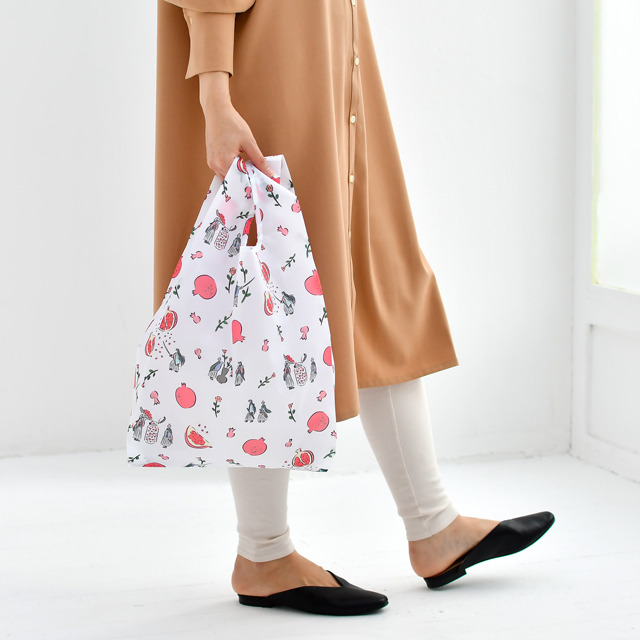 「エコバッグ」和泉守兼定・歌仙兼定 2,300円（税抜）（C）2015 EXNOA LLC/Nitroplus