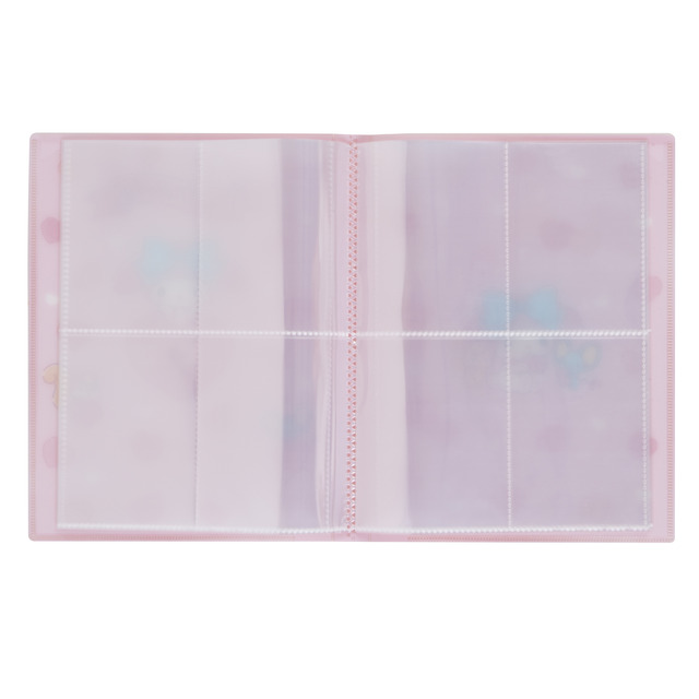 「トレーディングカード用ポケットアルバム」660円（C）1976, 1979, 1989, 1998, 2005, 2010, 2013, 2020 SANRIO CO.,LTD. TOKYO, JAPAN