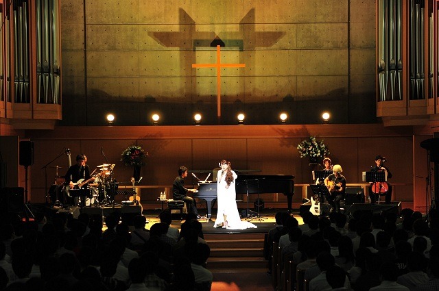「Yui Makino Concert “Re: あのぉ～、新曲はいつですか？”」