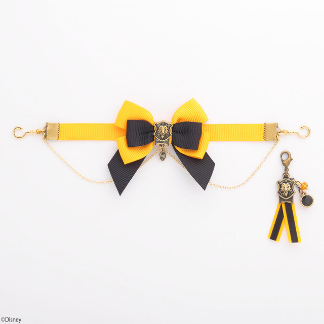 ワンダーランド マルチストッパーチャーム」2,750円（税込）（C）Disney